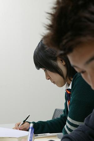 英語発音矯正を専門としています
